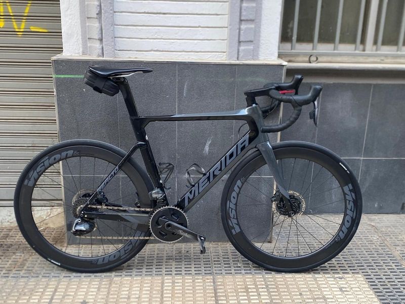 Tweedehands Merida REACTO DISC FORCE-EDITION 2020 2020 Road & Gravel