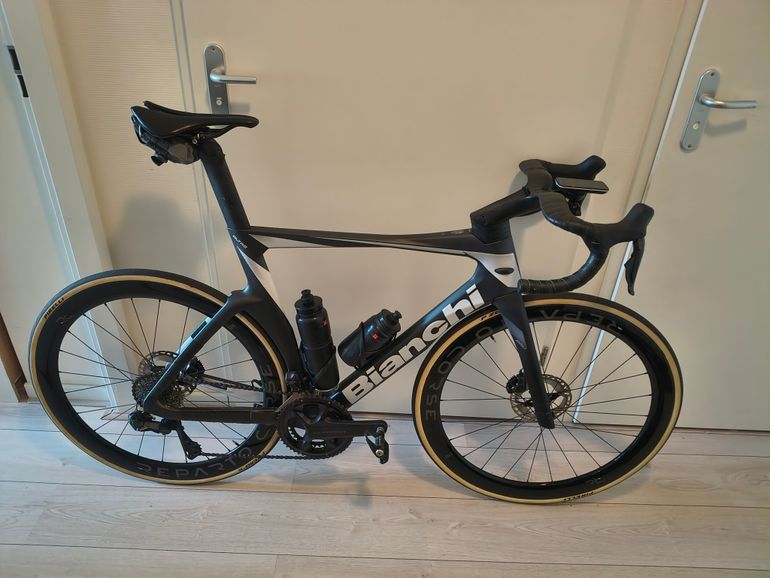 Bianchi Oltre PRO Ultegra Di2 2023
