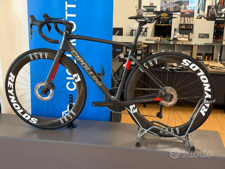 Cipollini DOLOMIA SRAM RIVAL E-TAP AXS D1 2023