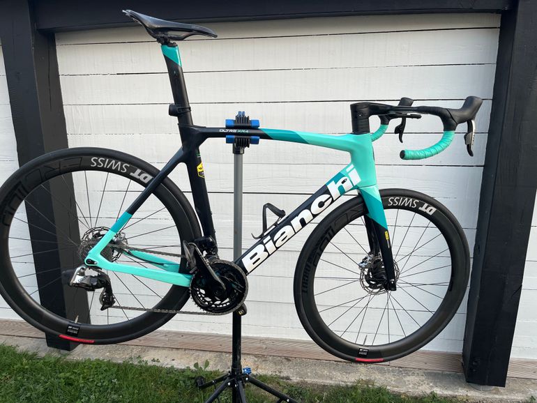 Bianchi Oltre XR4 Red eTap AXS 2021