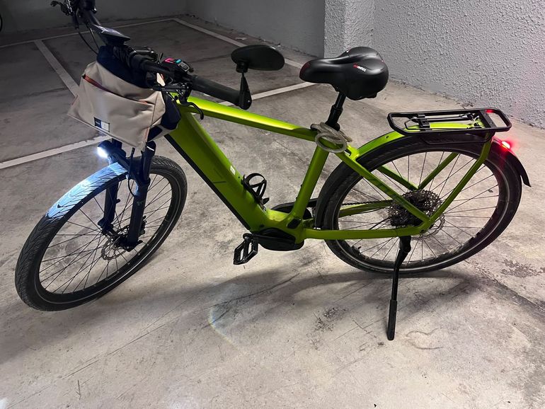 Cube KATHMANDU HYBRID, EXC 800 2025