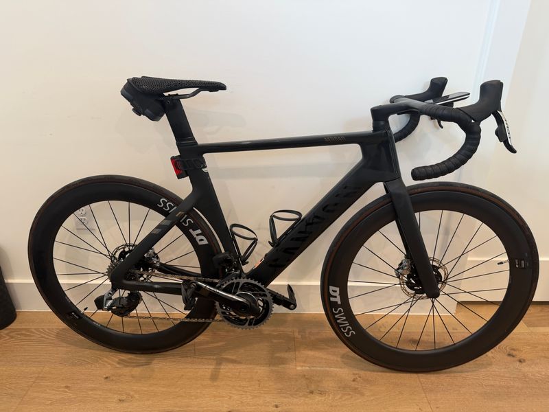 Used Canyon Aeroad CFR Disc AXS 2022 2022 Road & Gravel