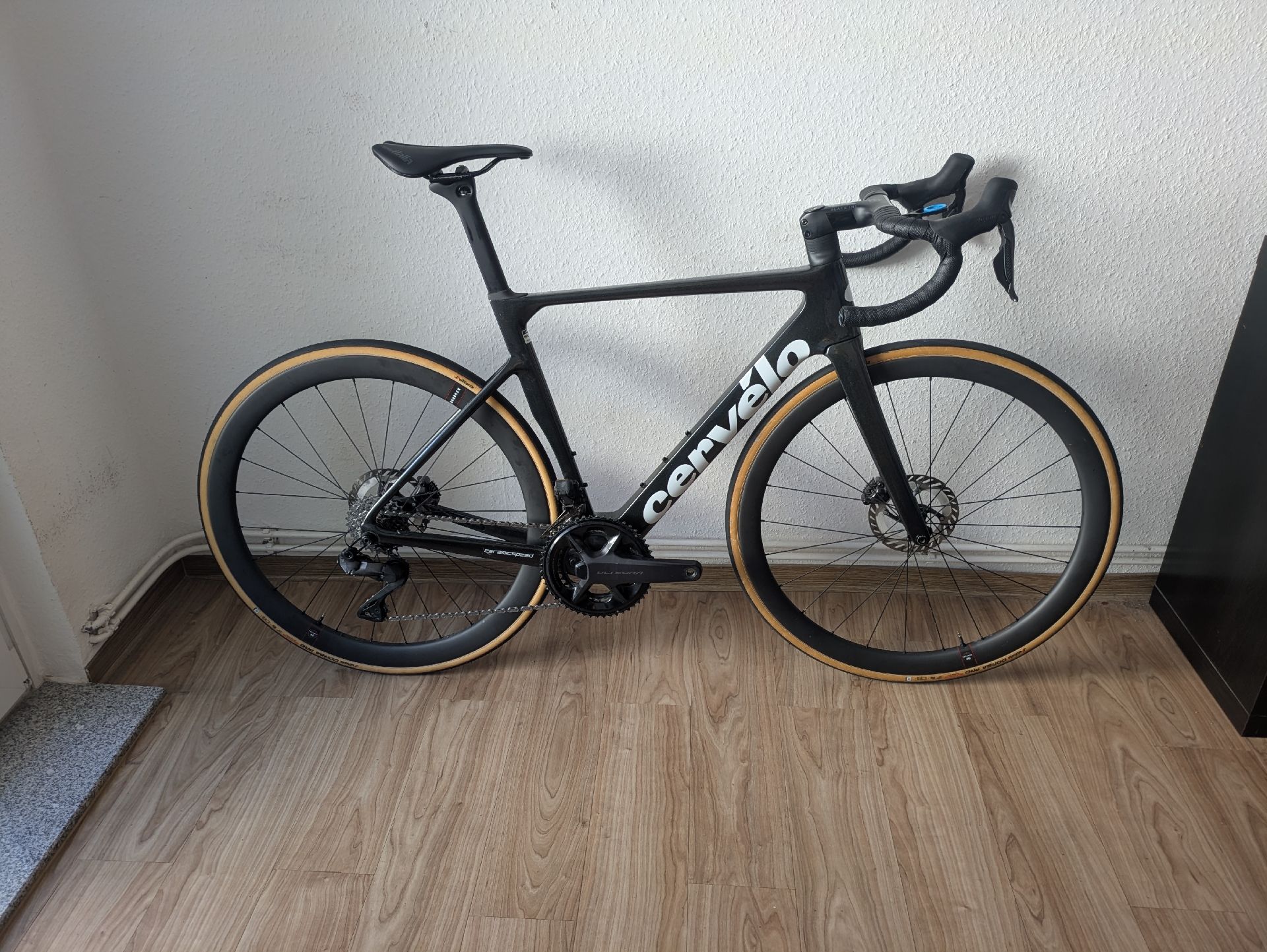 Used Cervélo Soloist Ultegra Di2 2024 – € 6.500 | buycycle