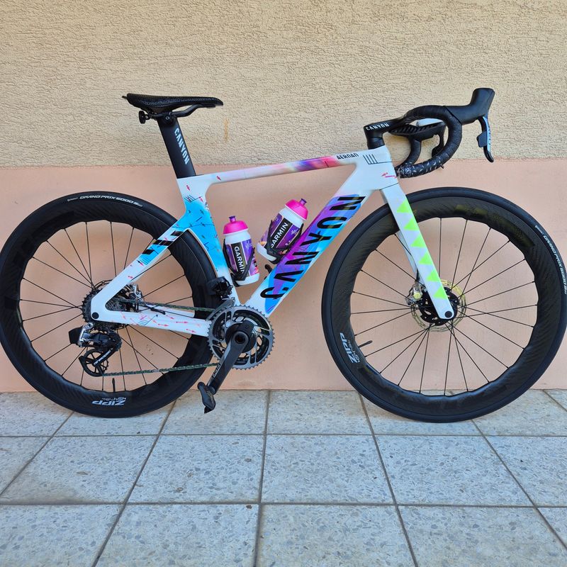 Gebrauchtes Canyon Aeroad CFR eTap 2024 2024 Road & Gravel