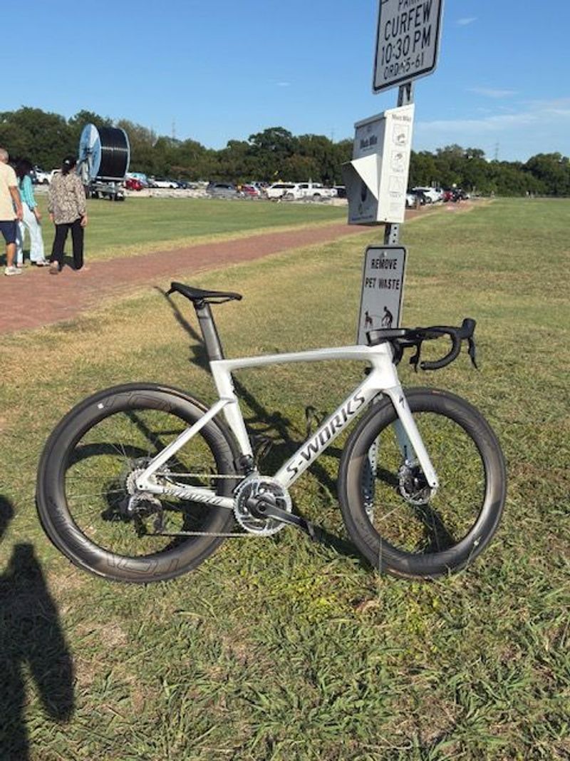 Used Specialized S-Works Venge Disc - SRAM Red eTap AXS 2020 2019 Road & Gravel