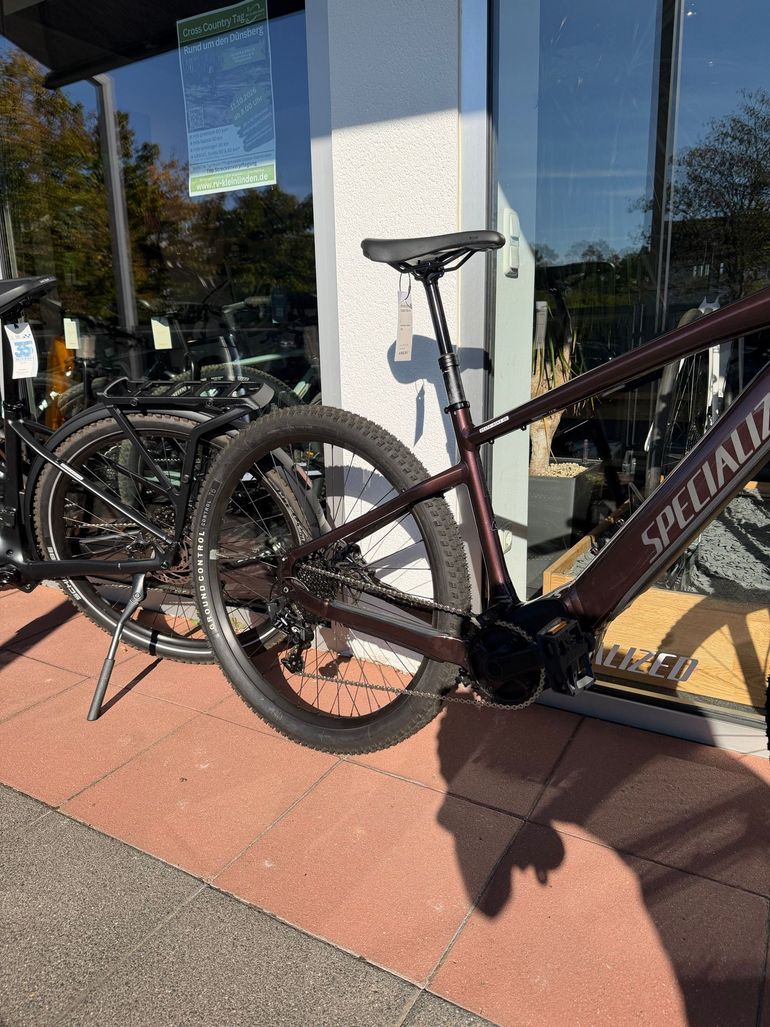 SPECIALIZED TURBO TERO 5.0 2023