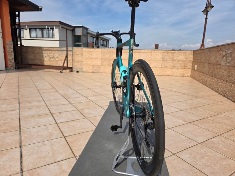 Bianchi Oltre PRO SHIMANO ULTEGRA DI2 2025