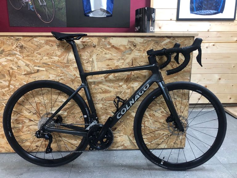 Colnago V4 Shimano 105 Di2 2025