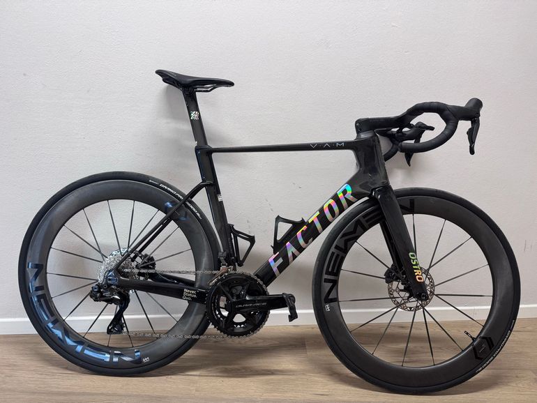 Factor OSTRO VAM - Shimano Dura-Ace 2025