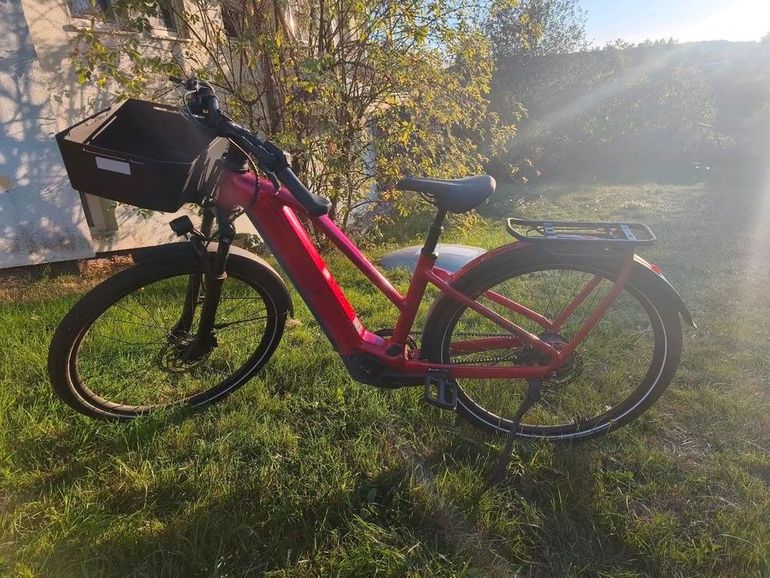 Cube KATHMANDU HYBRID, COMFORT PRO 800 2025