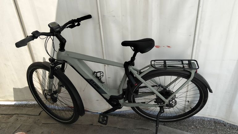 Cube KATHMANDU HYBRID 45 625 2020