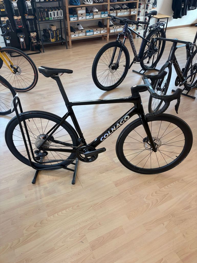 Colnago V4Rs Shimano Ultegra Di2 2025
