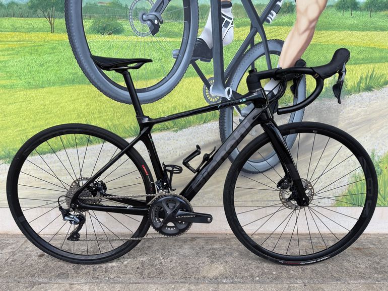 Bianchi Infinito XE Ultegra 2023