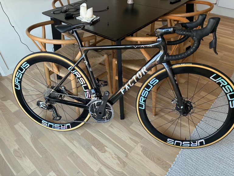 Factor O2 VAM SRAM RED eTap AXS w/ Power Meter 2023