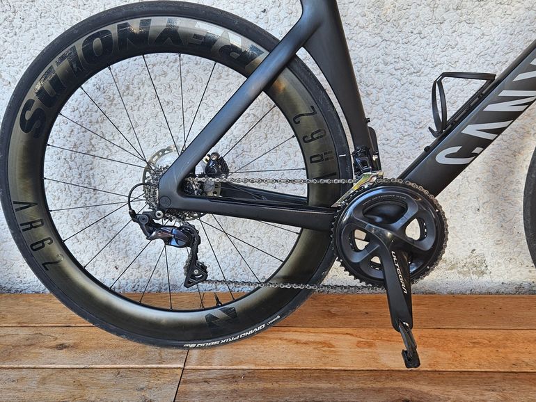Used Canyon Aeroad CF SL 8 2022 – € 2.950 | buycycle