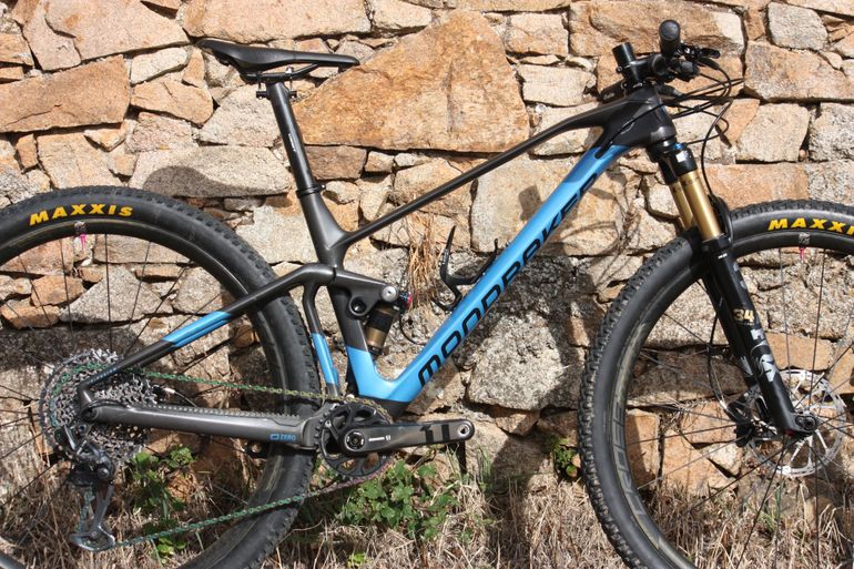 Mondraker F-PODIUM 2024