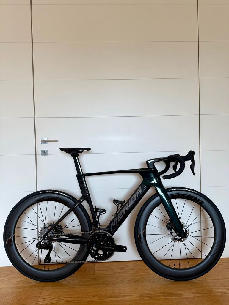 Merida REACTO TEAM 2025