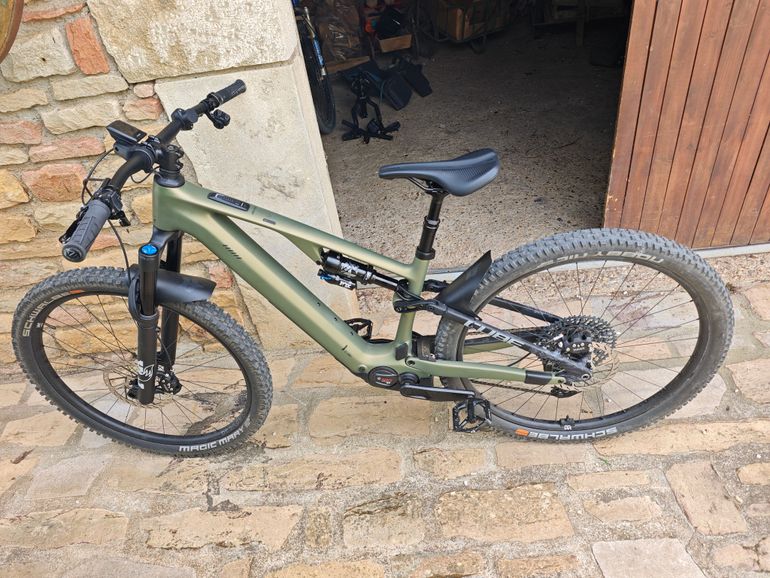 Cube AMS HYBRID ONE44 C:68X, TM 400X 29 2025