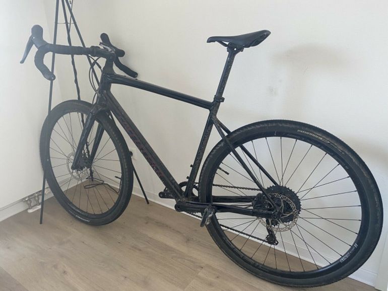 Used Specialized Diverge Comp E5 2021 Road & Gravel — image 1 of 4