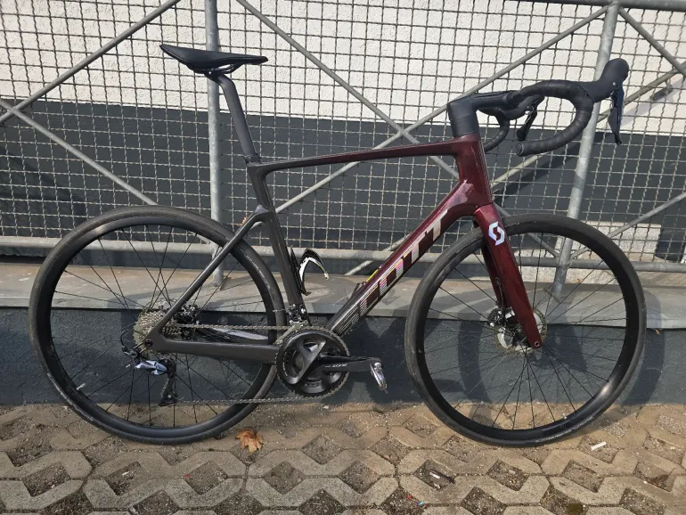Scott Addict eRIDE 30 2023
