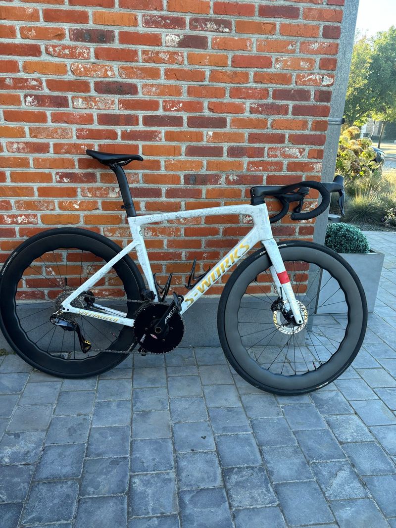 Used Specialized Tarmac Shimano Ultegra Di2 2024 Road & Gravel