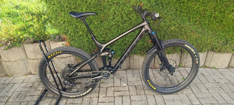 Trek Remedy 9.8 29 2016