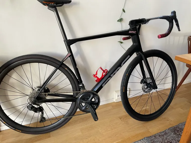 Bmc Roadmachine 01 FOUR 2022