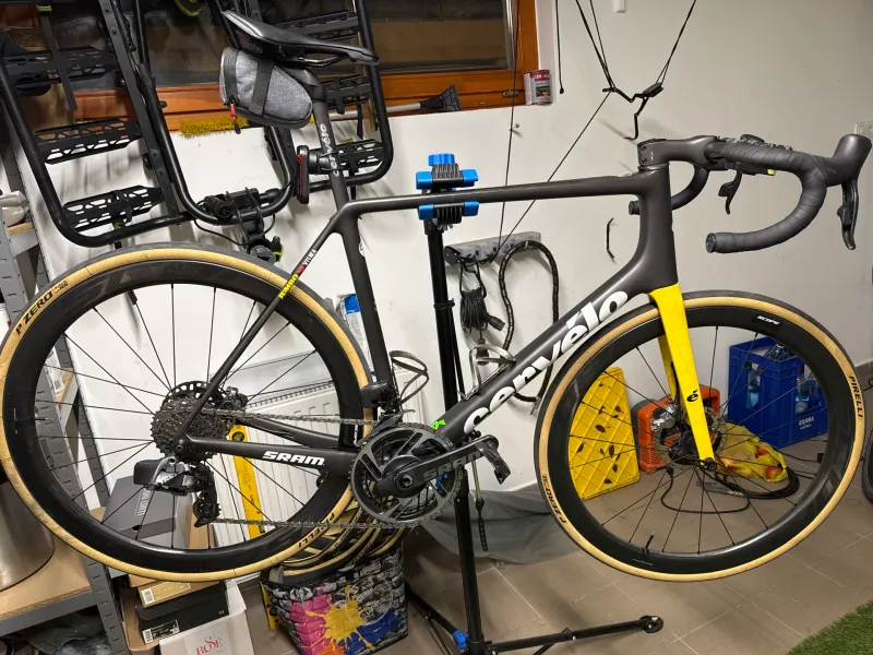 Gebrauchtes Cervélo R5 Red eTap AXS 2023 2023 Road & Gravel