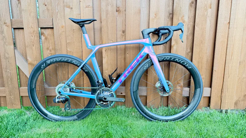 Used Trek SLR 9 AXS Gen 8 - ICON Tete De La Course 2025 Road & Gravel