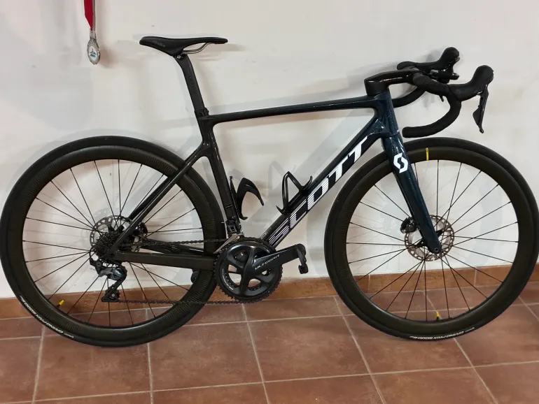 Scott Addict RC 40 2024