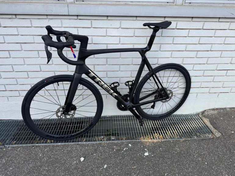 Trek Madone SL 6 Gen 8 2025