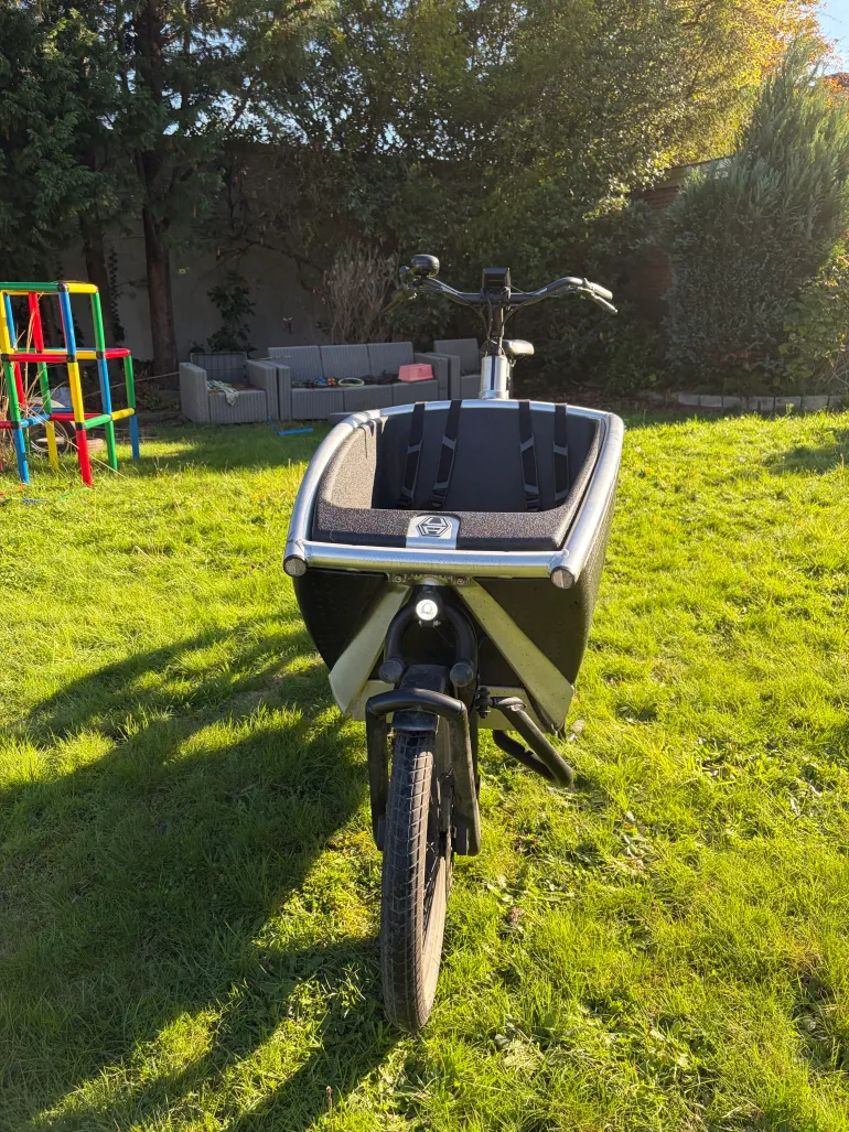 Urbanarrow Family Aluminium 2023