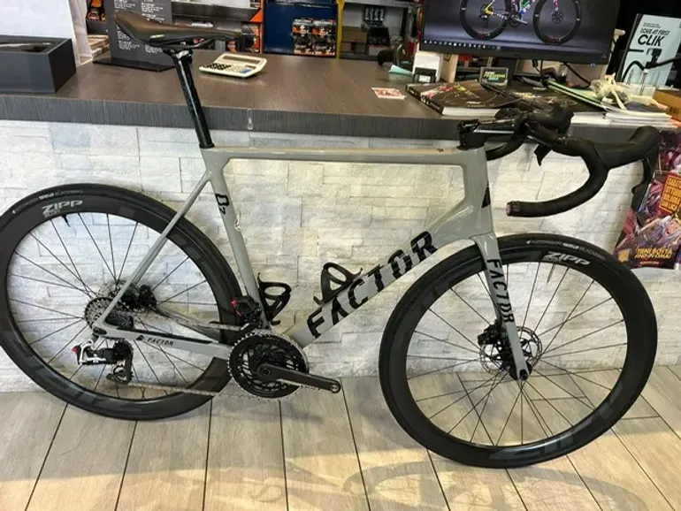 Factor O2 - SRAM Red 2024