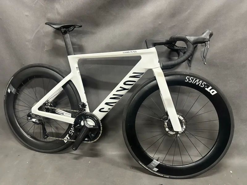 Gebrauchtes Canyon Aeroad CF SLX 8 Di2 Speed 2025 2025 Road & Gravel