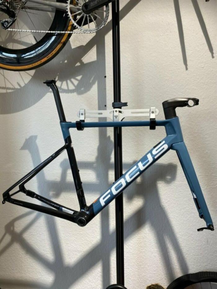 Izalco discount max frameset