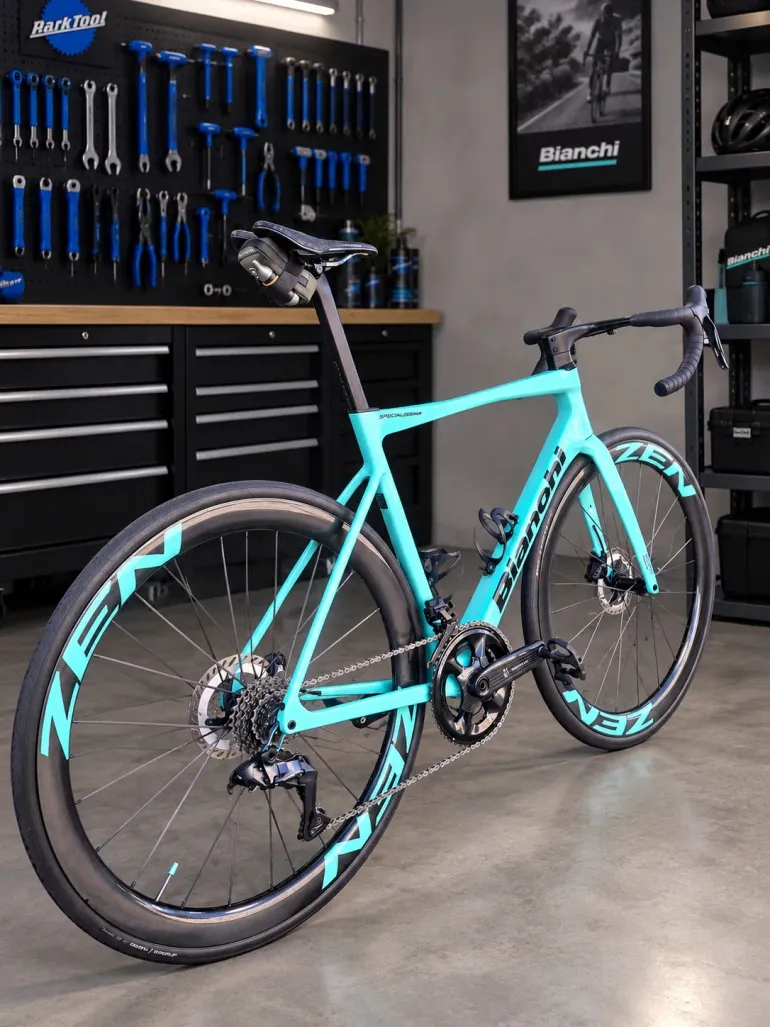 Bianchi Specialissima COMP Ultegra Di2 2024