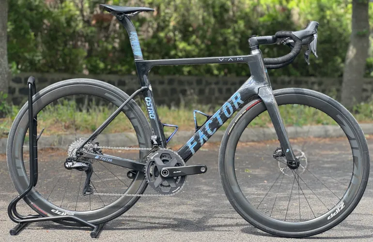Factor OSTRO VAM - Shimano Ultegra 2025