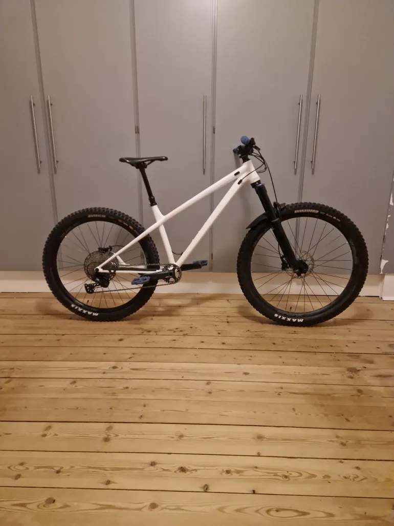 Commencal META HT AM RACE 2021