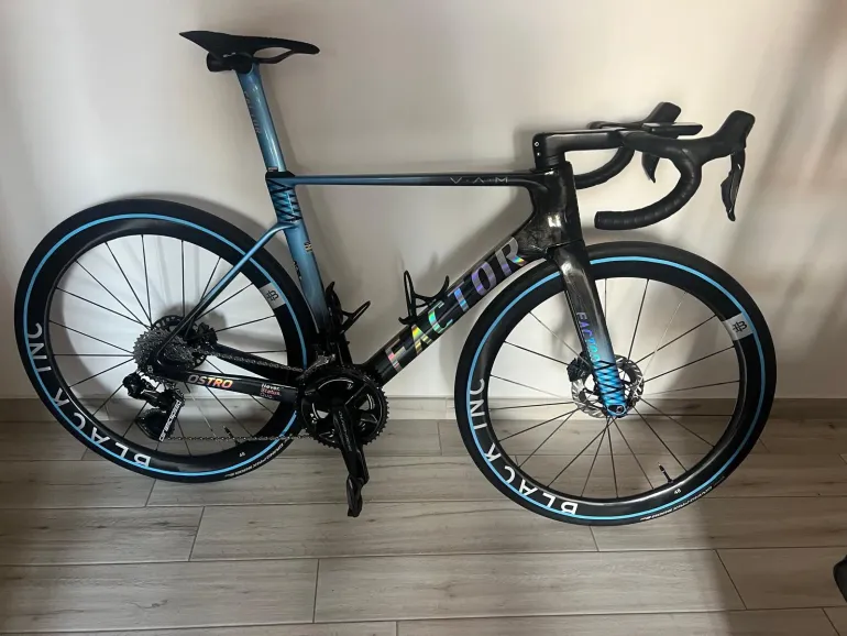 Factor OSTRO VAM SRAM Red AXS 2022