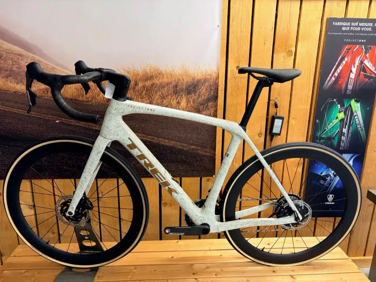 Trek Domane SLR 7 Gen 4 AXS 2024