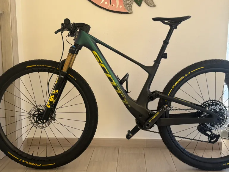 Scott Spark RC World Cup EVO 2025
