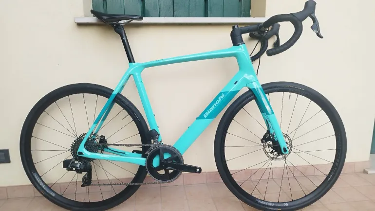 Bianchi Infinito Rival eTap AXS 2021