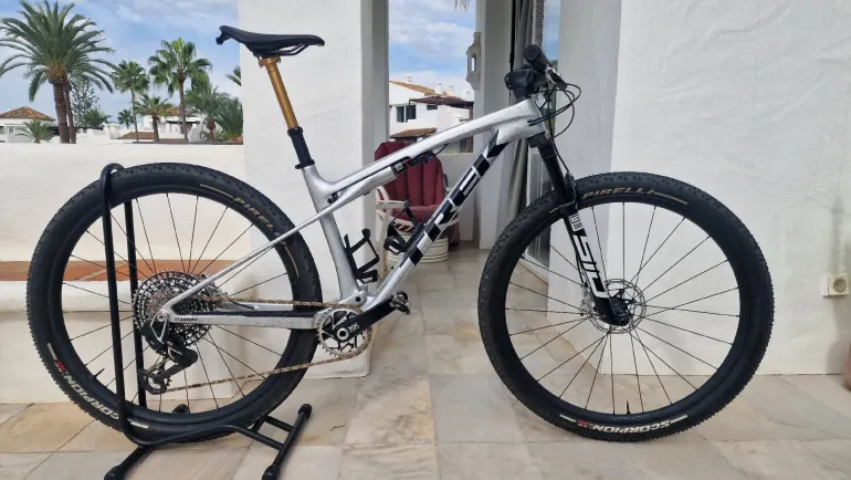 Trek Supercaliber SLR 9.9 XX AXS Gen 2 2025