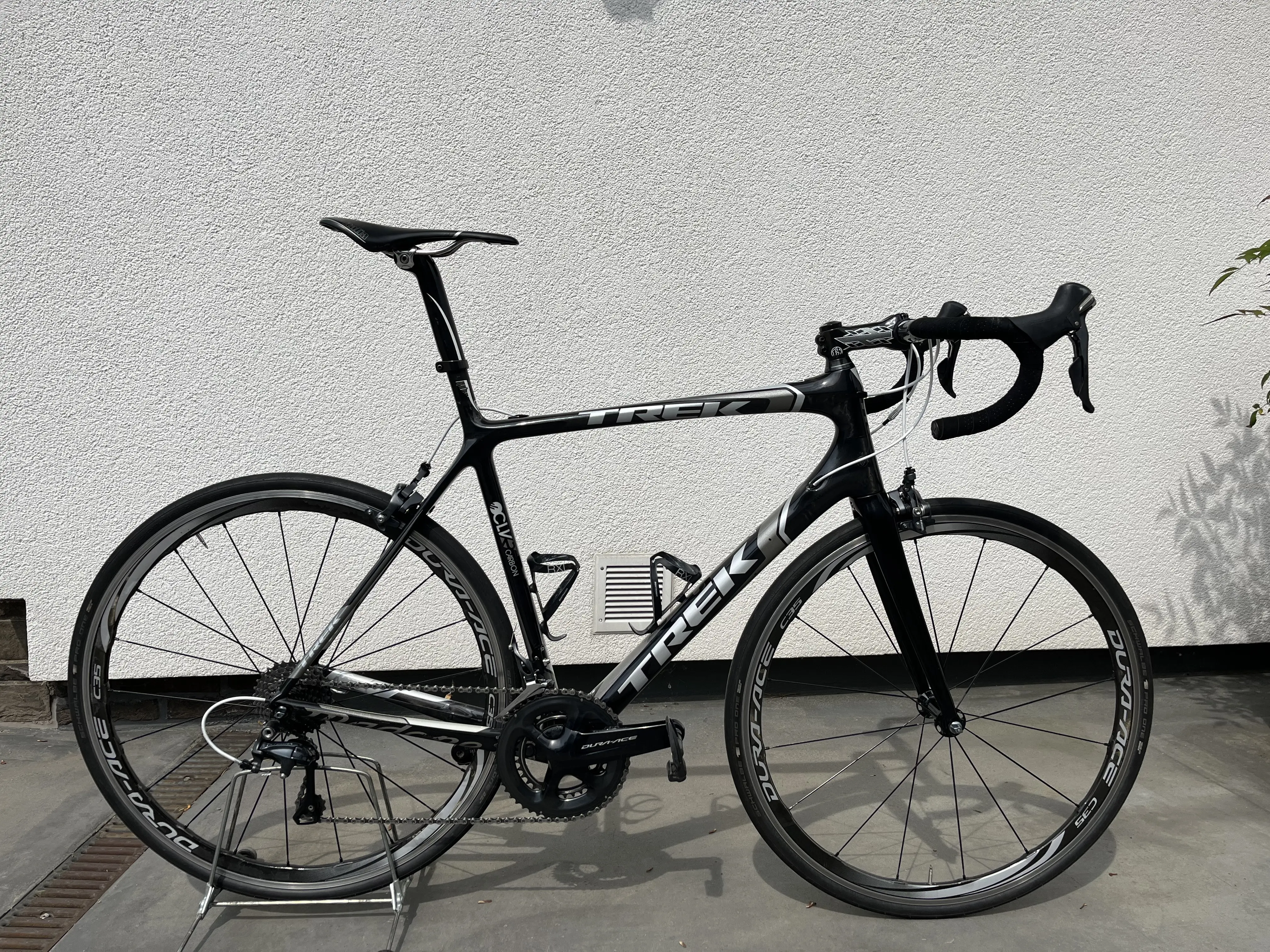 2011 trek outlet madone 6.9 ssl