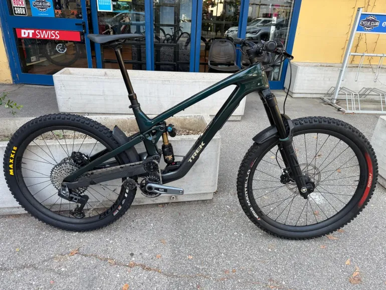 Trek Slash 9.8 GX AXS T-Type Gen 6 2025