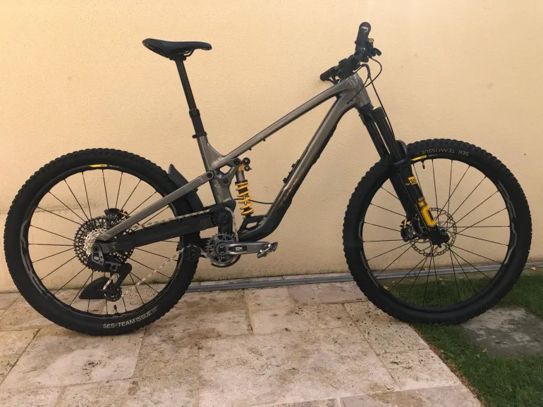 Trek Slash 9 GX AXS T-Type Gen 6 2024