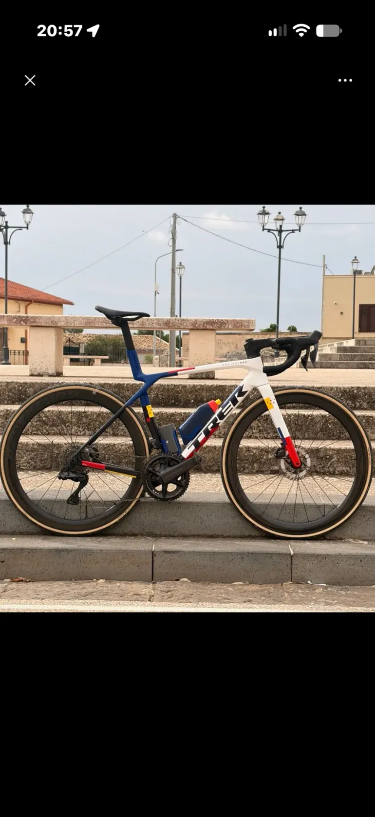 Trek Madone SLR 7 Gen 8 2025