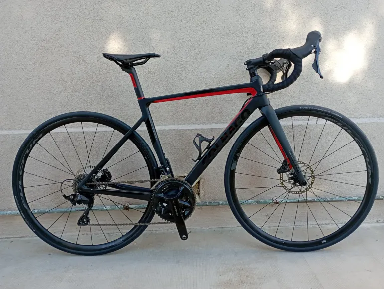 Colnago V3 Disc 105 Bike 2022