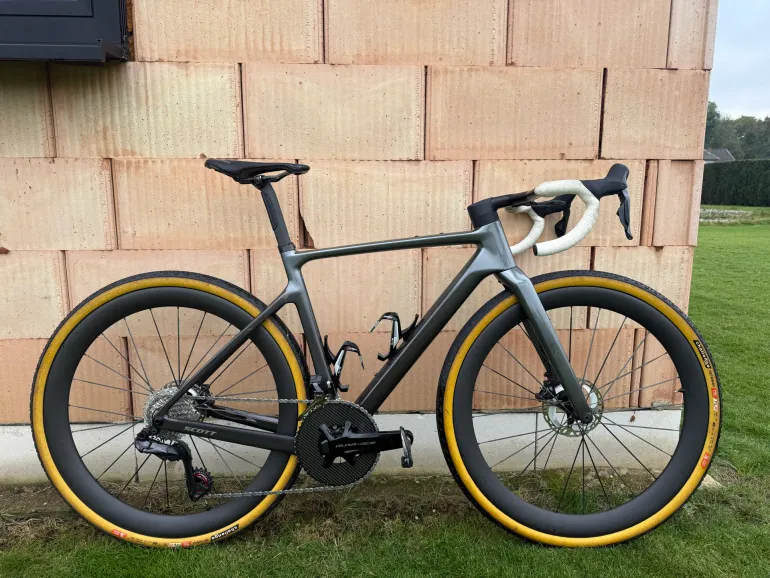 Scott Addict RC 30 2025