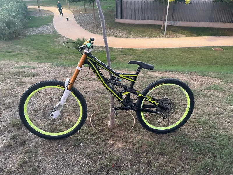 Gebrauchtes Specialized Status II 2014 2014 MTB
